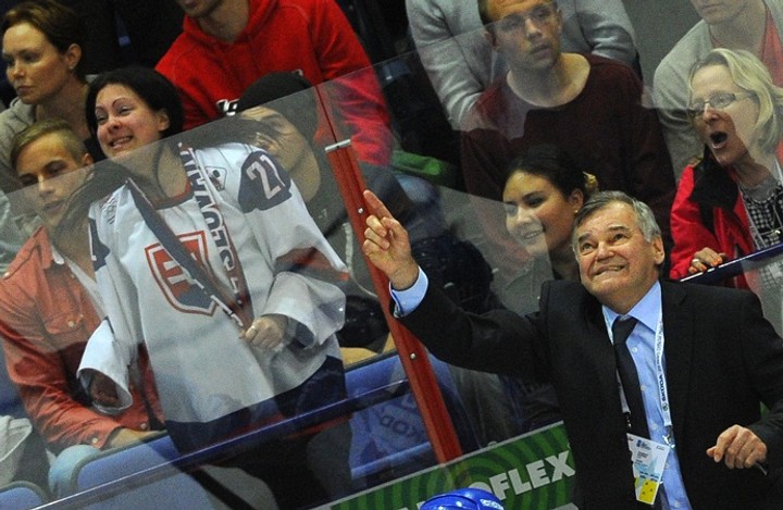 Vladimír Vůjtek spomína na staré časy v Dukle: Nezakrytý štadión a drevená búda